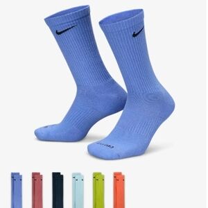 Nike Light Blue Athletic Crew Socks 6 Pairs